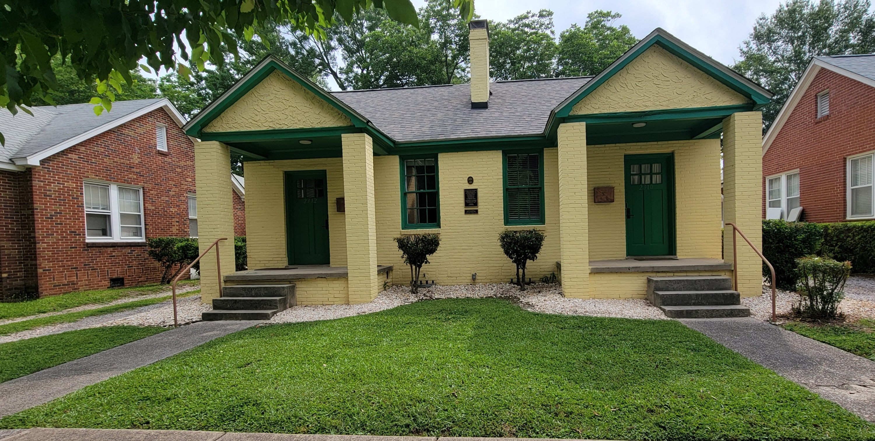 Property main image
